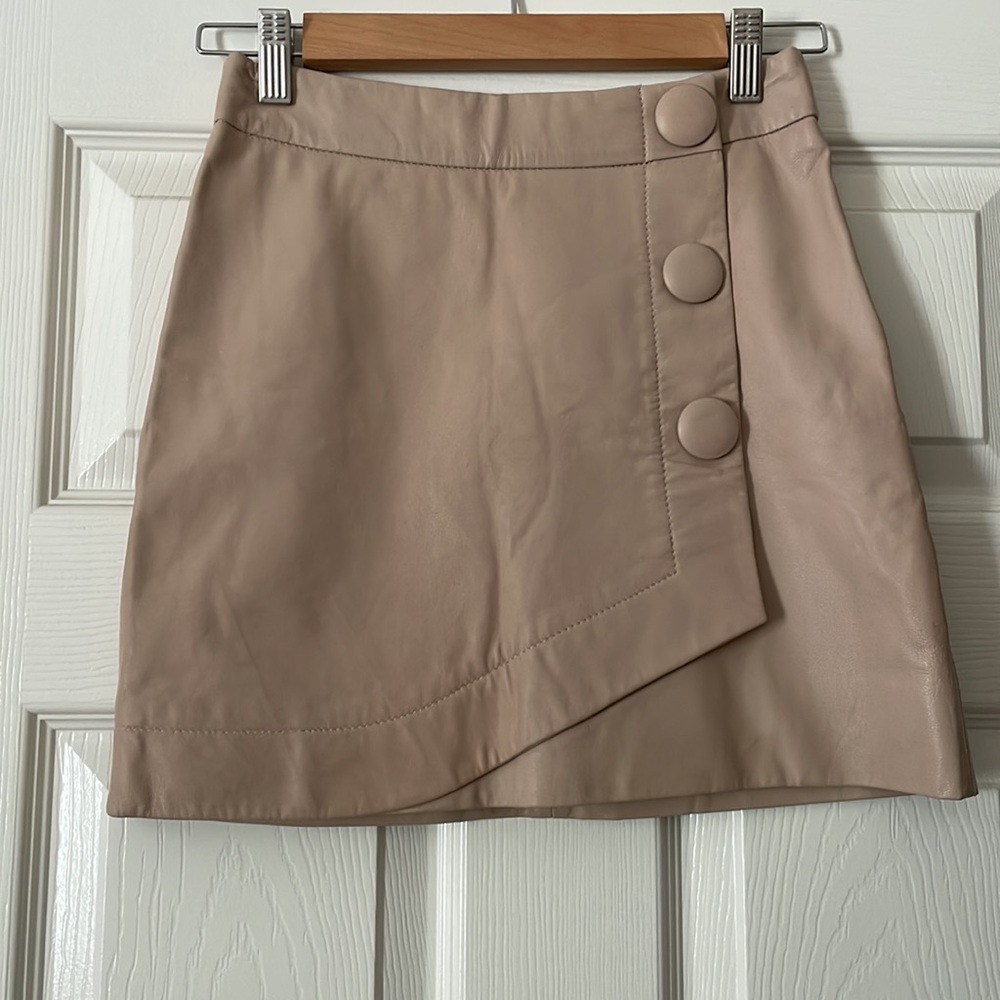 TopShop Leather Nude Skirt - Picture 1 of 6